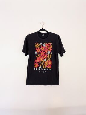 Hardpressed Prairie Lily Tee